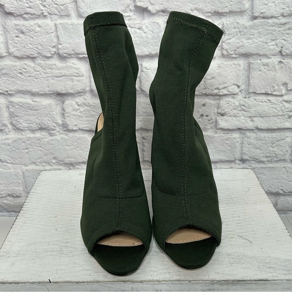 EGO Forest Green Knit Above Ankle Pull On Peep Toe Heels - Picture 9 of 16